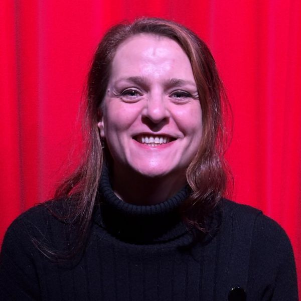 Cours 15-18 ans – Mercredi 18h-20h - Caroline Marchetti